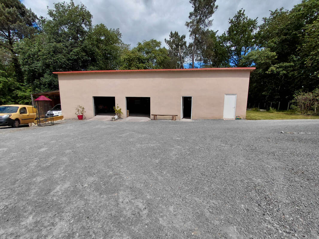Les Lèches - Plain-pied de 4 chambres - photo 3