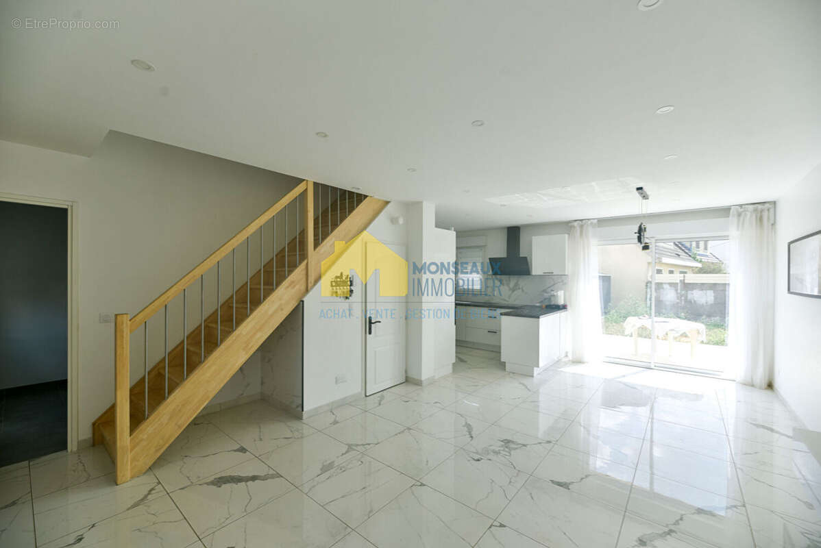 Maison Morsang Sur Orge 6 pièce(s) 98 m2 - photo 2