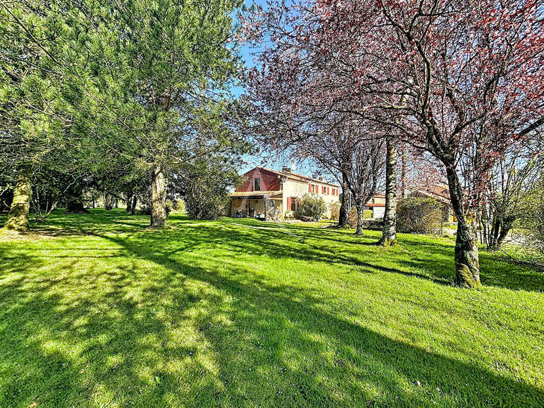 Maison à CARQUEFOU