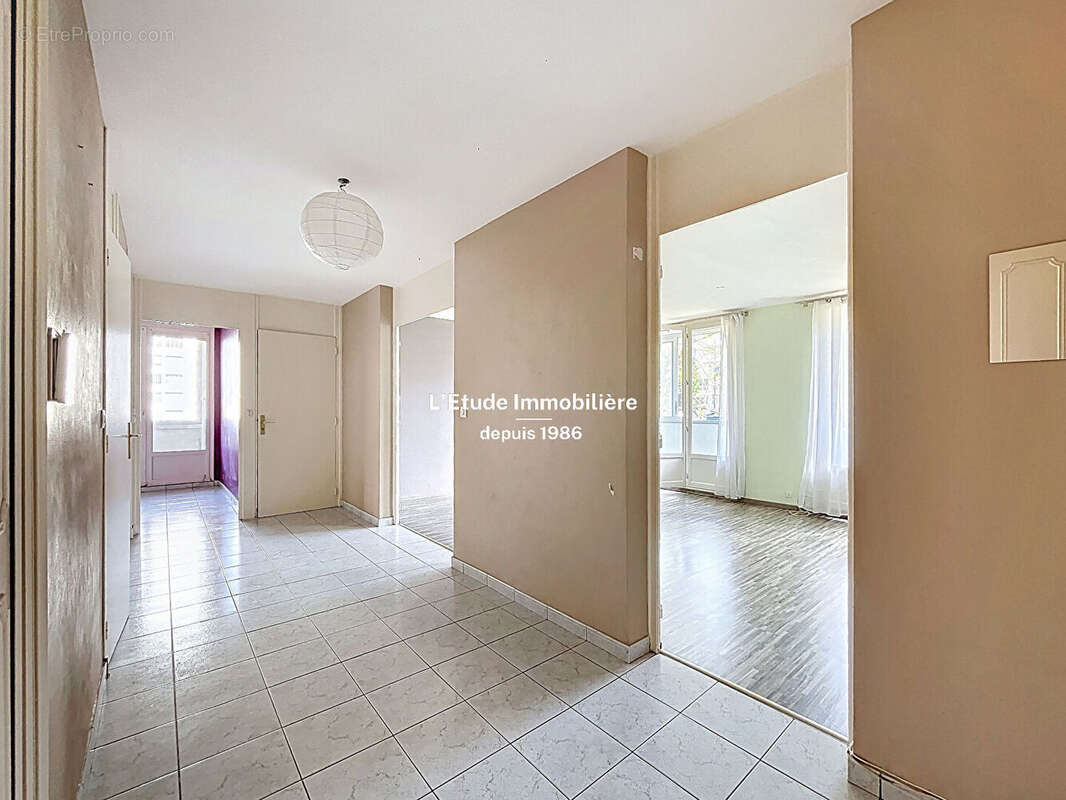 Appartement à CALUIRE-ET-CUIRE