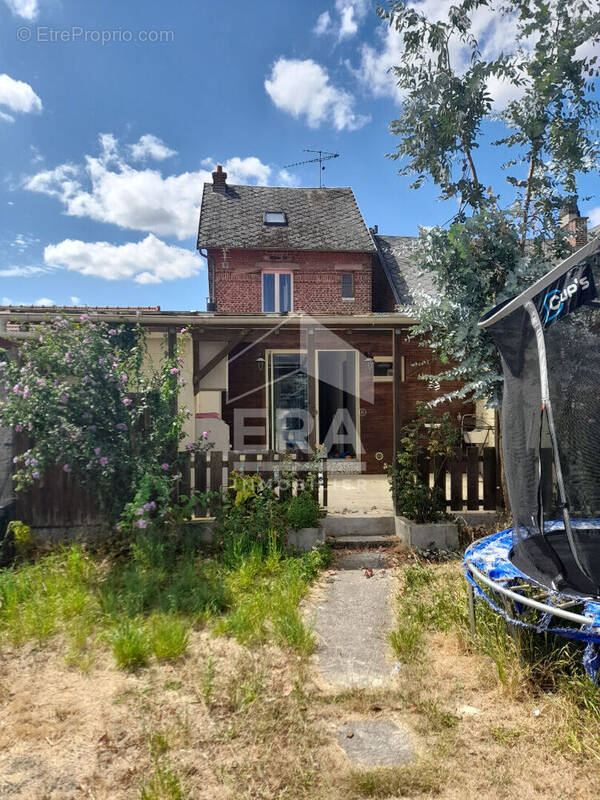 Maison à TERGNIER