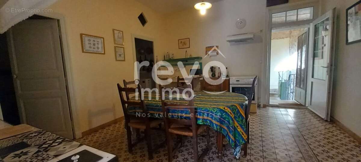 Maison à BEAUMES-DE-VENISE