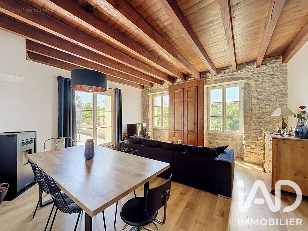 Photo 9 - Maison à PORCIEU-AMBLAGNIEU