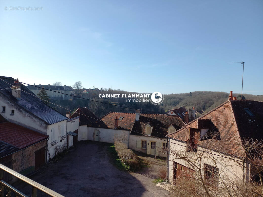 Maison à SEMUR-EN-AUXOIS