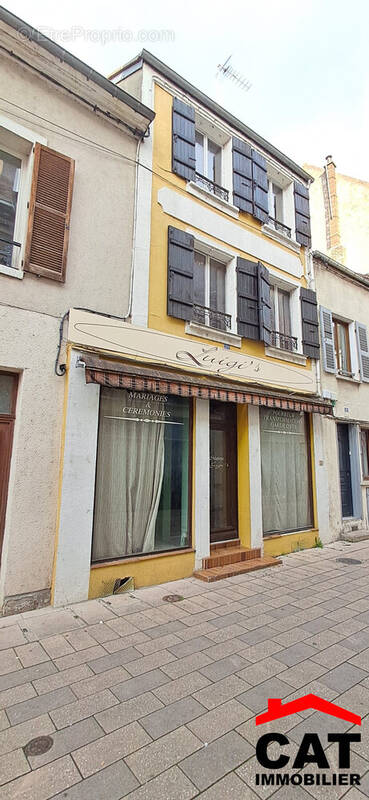 Appartement à MONTEREAU-FAULT-YONNE