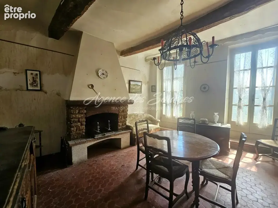 Appartements de 90 m² à rénover à la Verdière - photo 11