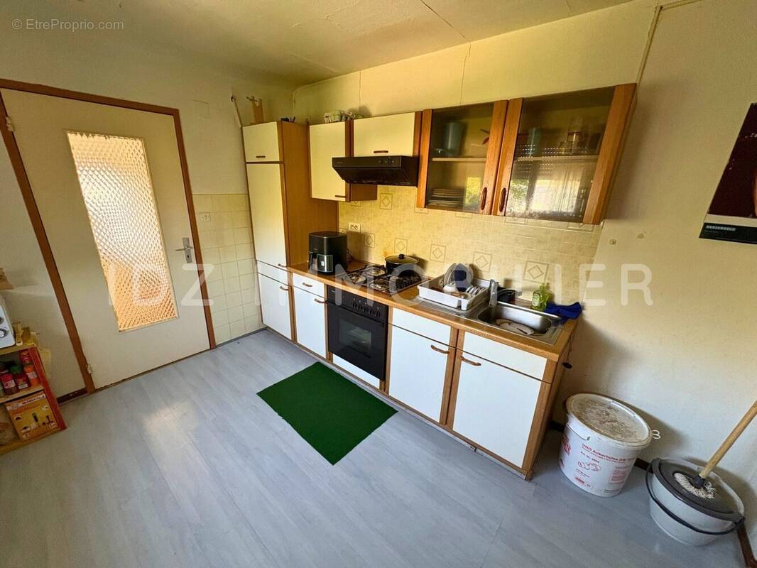Appartement 260 m² à Saint-Louis  - photo 3