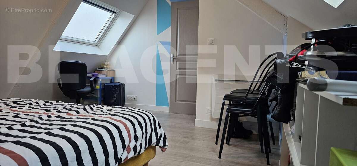 20251122_101453 - Maison à BONNETABLE