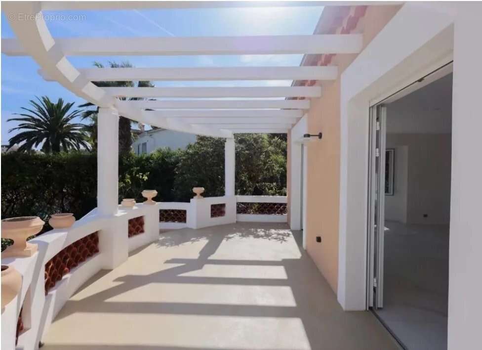 Maison à ANTIBES