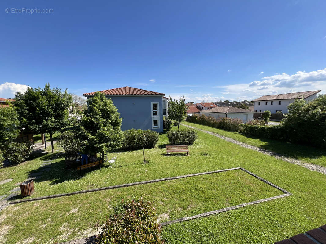 Appartement à AUCAMVILLE