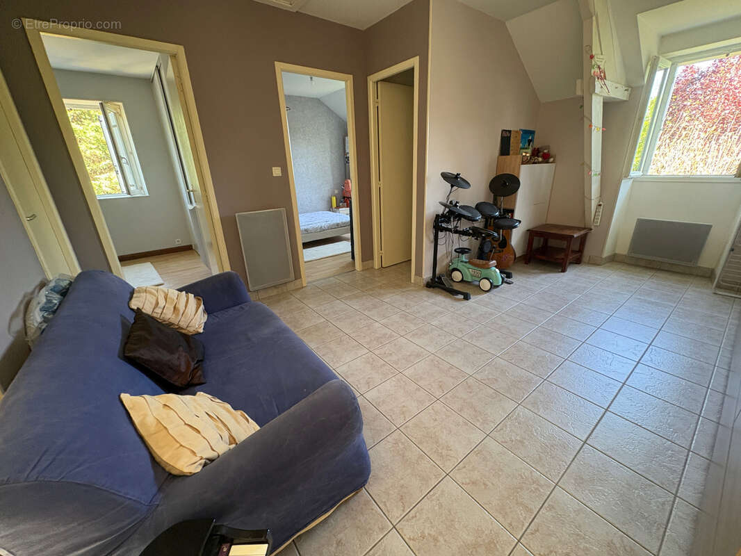 Appartement à SARLIAC-SUR-L'ISLE