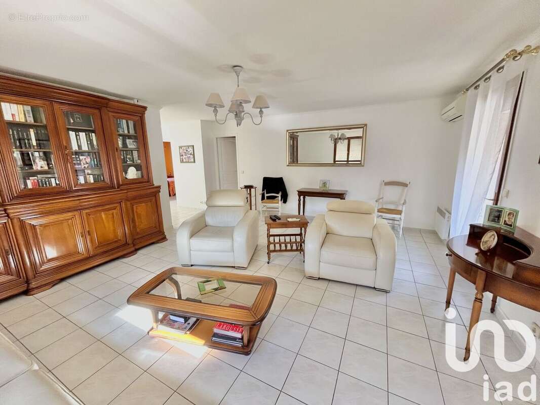 Maison 78 m² à Saint-Thibery  - photo 9
