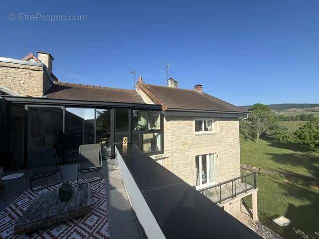 Maison 270 m² à Gevrey-Chambertin  - photo 4