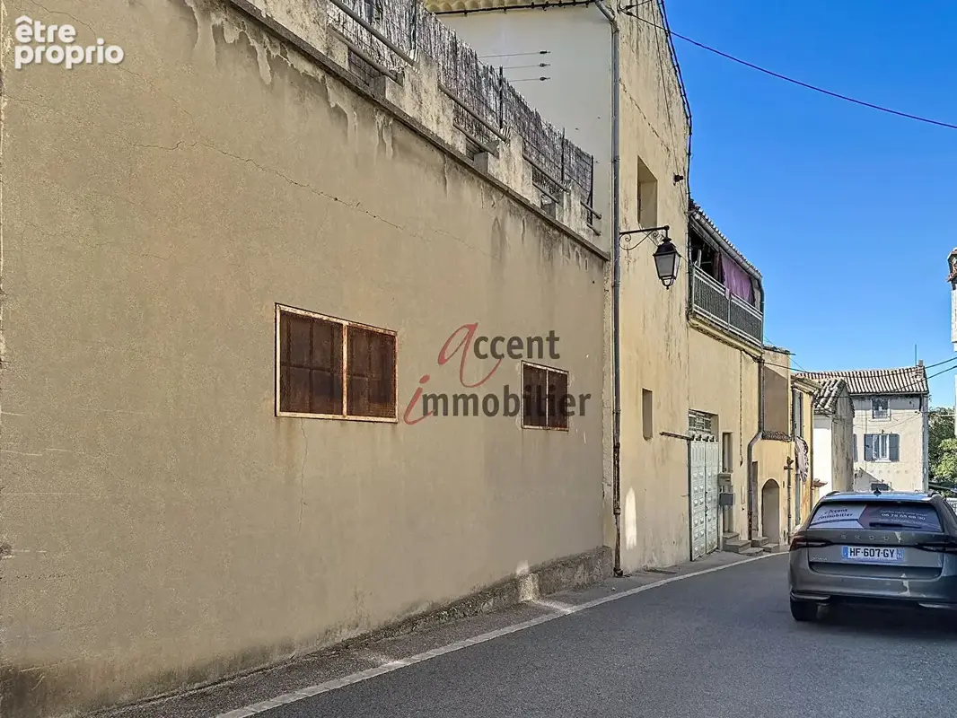 Maison de village louée sur Orgon. - photo 4