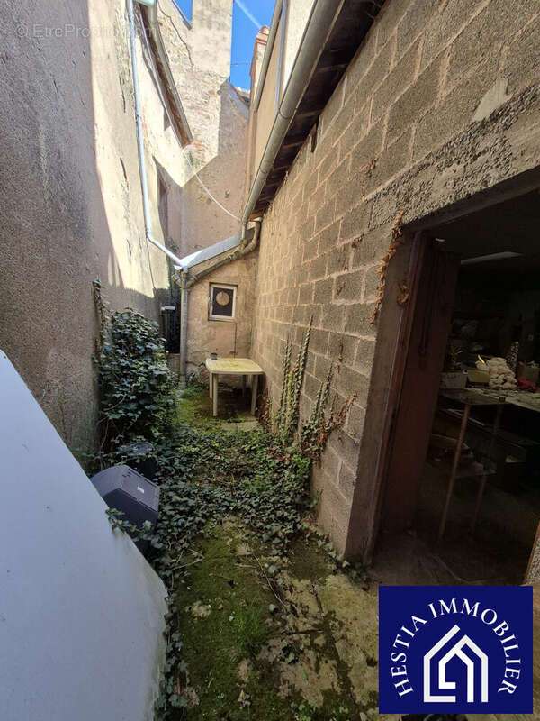 Commerce à SEMUR-EN-AUXOIS