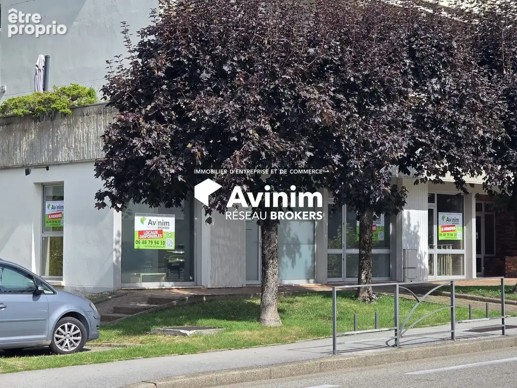 Commerce 305 m² à Oyonnax  - photo 2