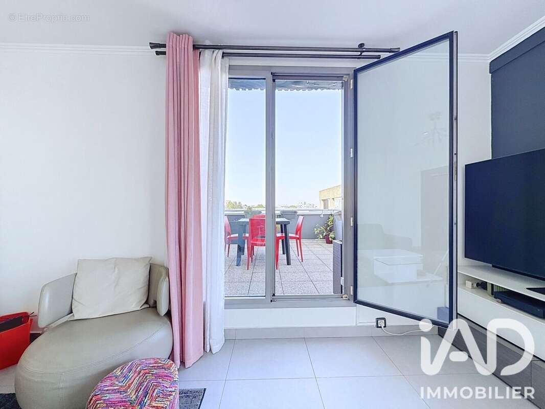 Appartement 70 m² à Pierrefitte-Sur-Seine  - photo 3