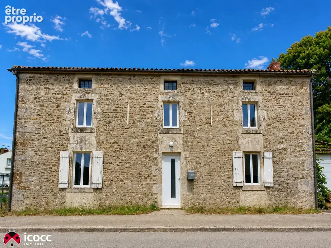 Maison à MARSAIS-SAINTE-RADEGONDE