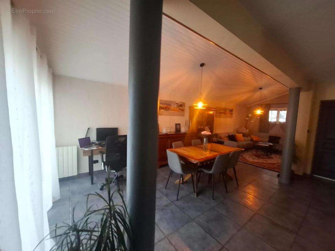 Maison à CUGNAUX