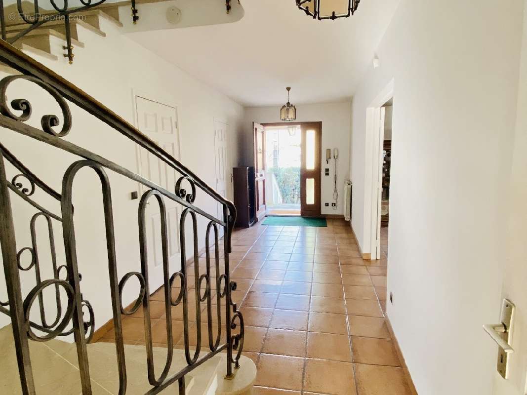 Maison à LE BLANC-MESNIL