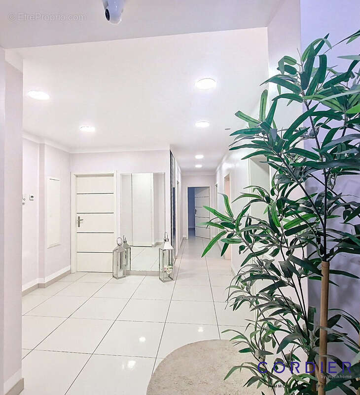 Appartement à FAMECK