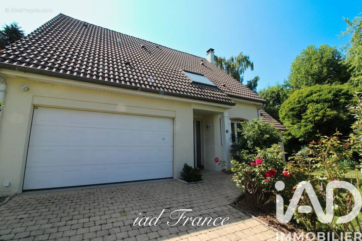 Photo 1 - Maison à VILLENNES-SUR-SEINE