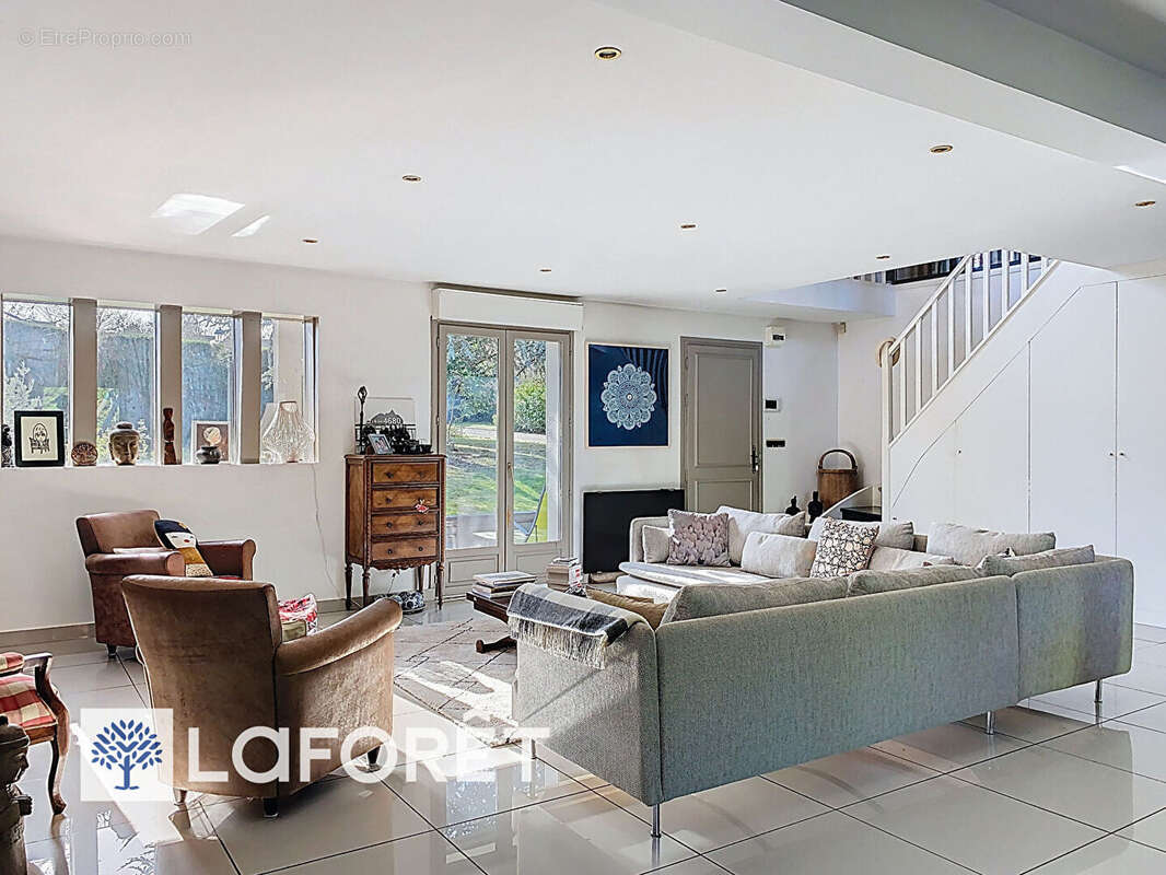 Maison à CHAMBOURCY