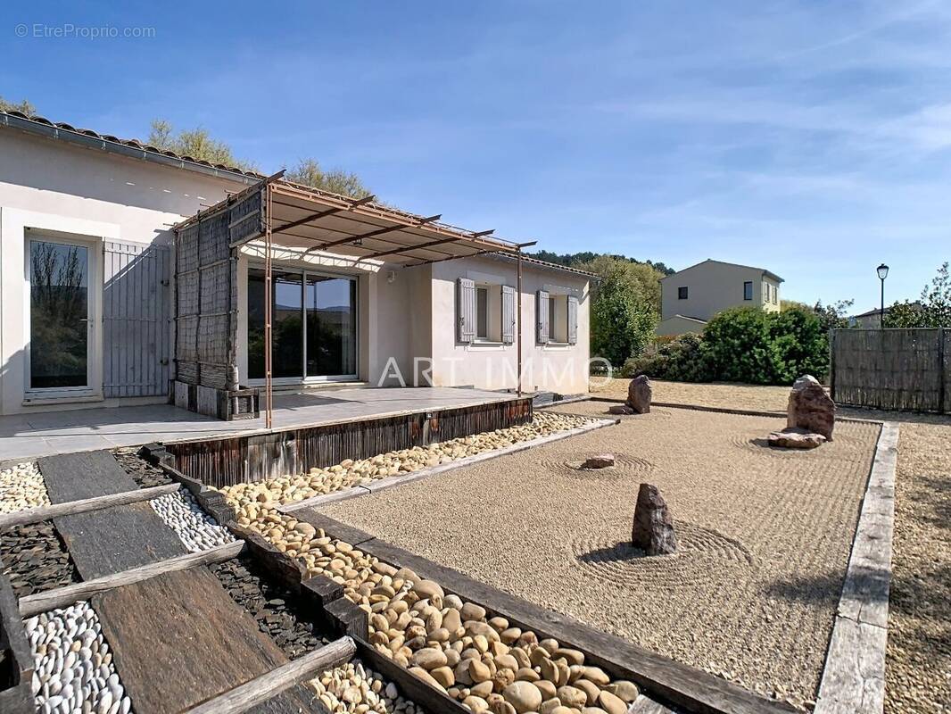 Maison à BEAUMETTES