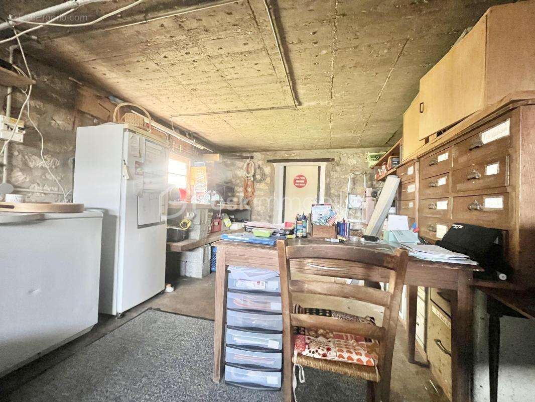 Maison familiale de 150m2 sur un terrain de 930m2 - photo 21