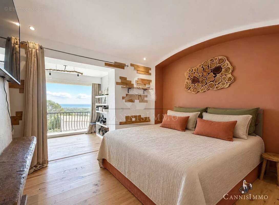 Maison à ANTIBES