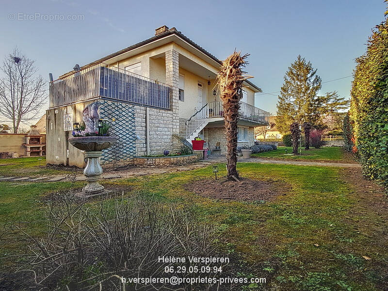 Maison à SIORAC-EN-PERIGORD