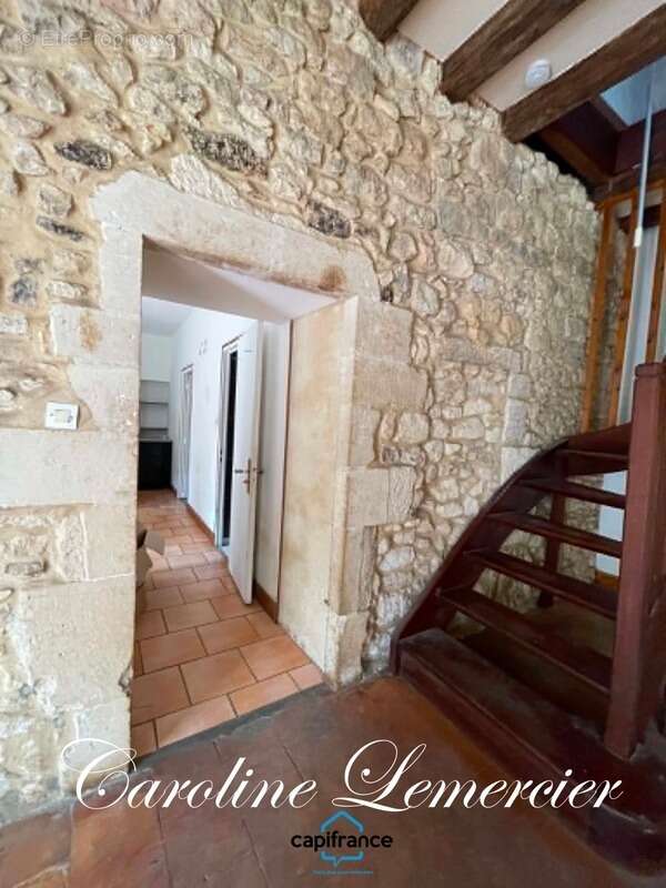 Maison à vendre  5 pièces VOUVRAY SUR HUISNE  (72)Fermette en campagne 100 m² habitables, 3 chambres, terrain 6000 m², cavité so - photo 13