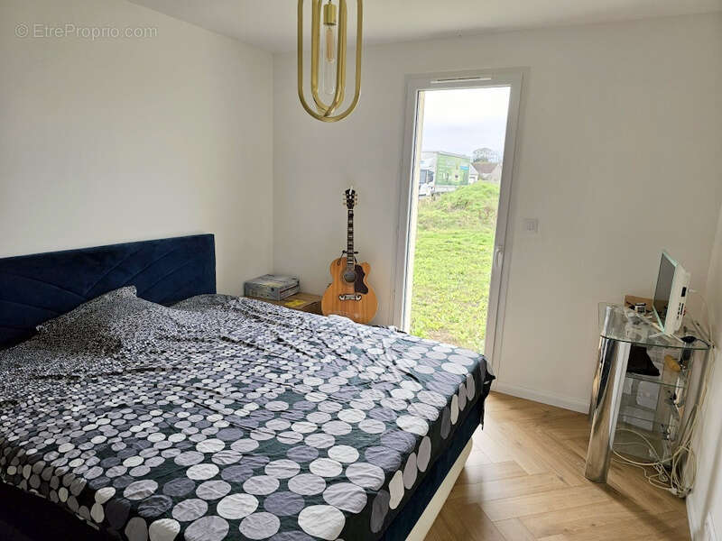 Maison à AZAY-SUR-CHER