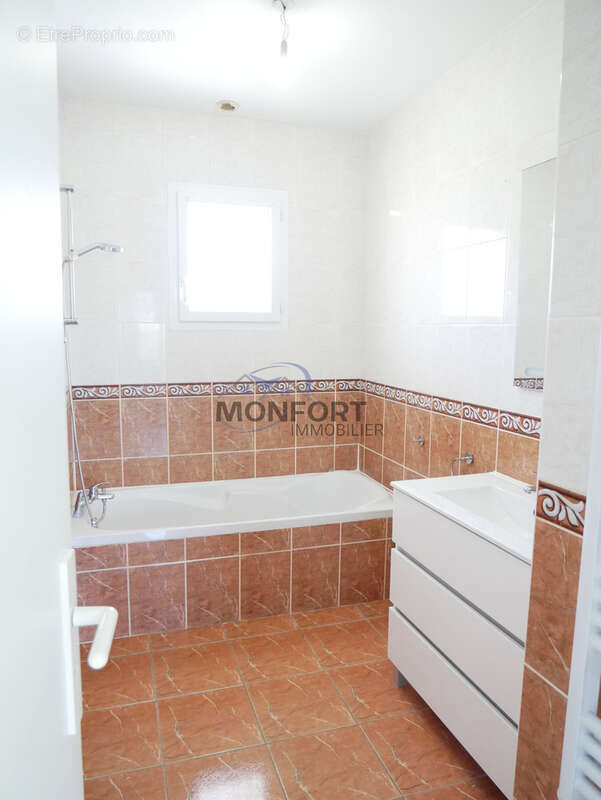 Maison familiale au calme sans travaux.. - photo 12