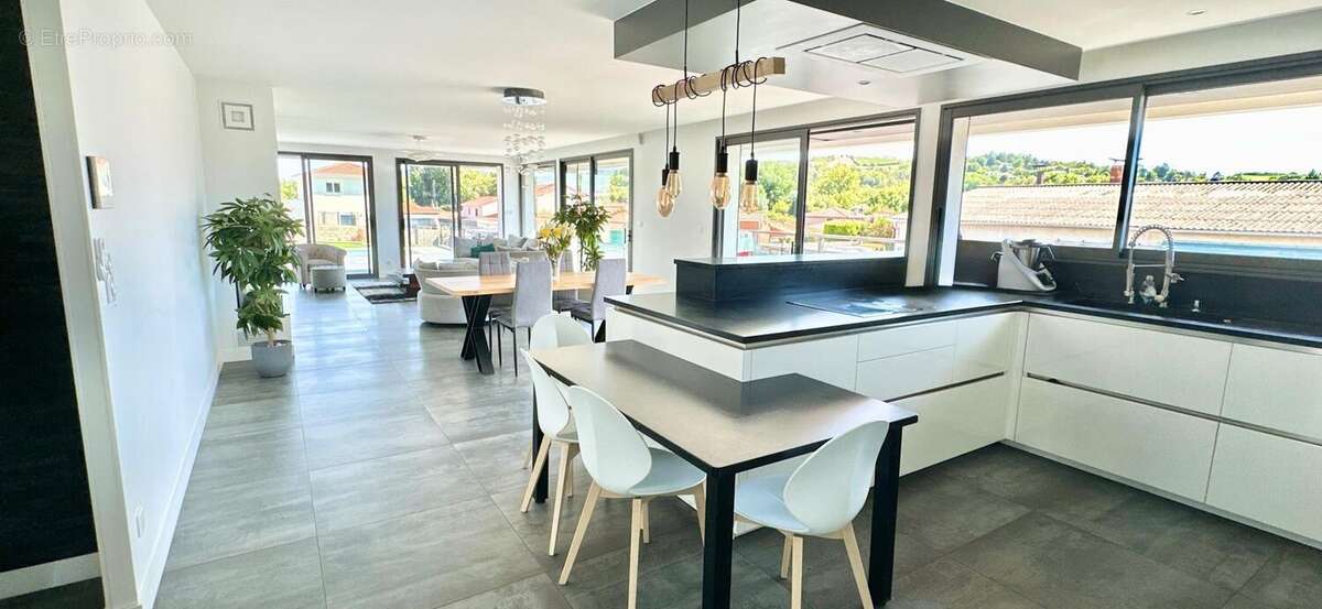 Photo 5 - Maison à ORCET