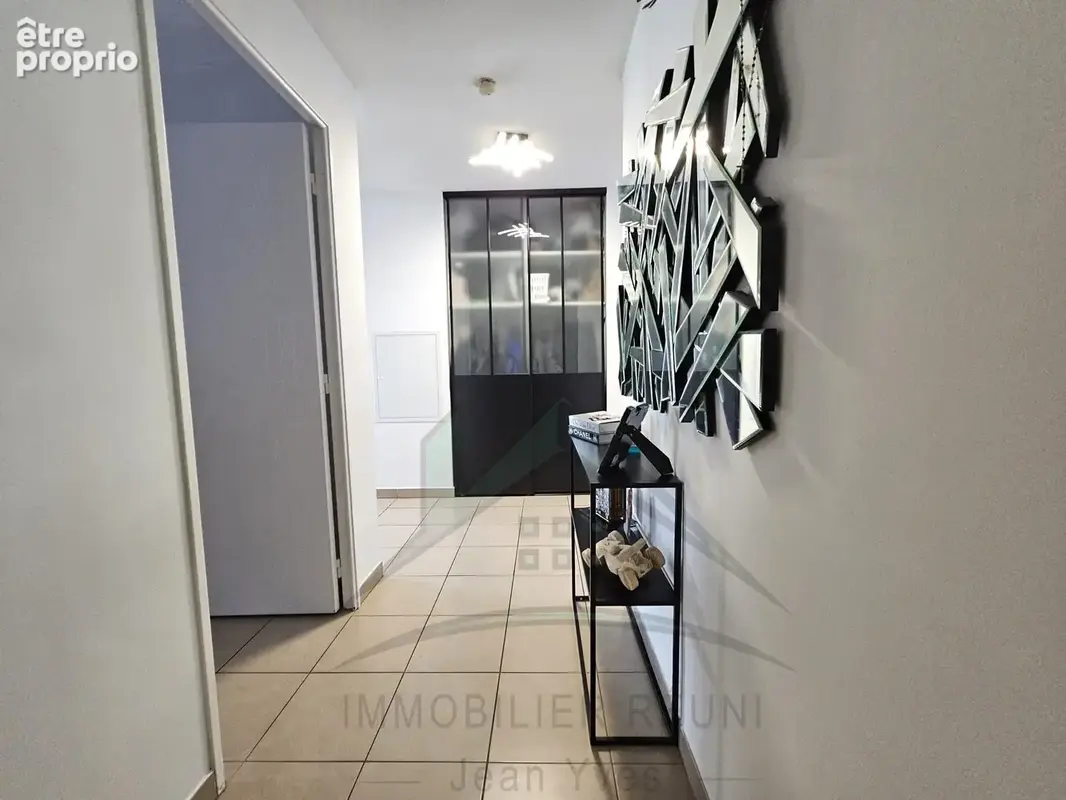 Appartement 3 chambres - Lumineux, spacieux et confortable, avec vaste terrasse et garage ! - photo 9