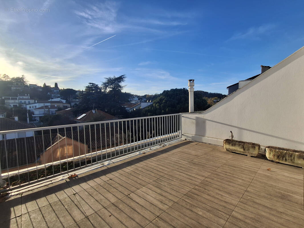 Appartement à RAMONVILLE-SAINT-AGNE