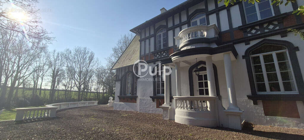 Superbe demeure de prestige de 1900 sur un parc de 10122m² - photo 13