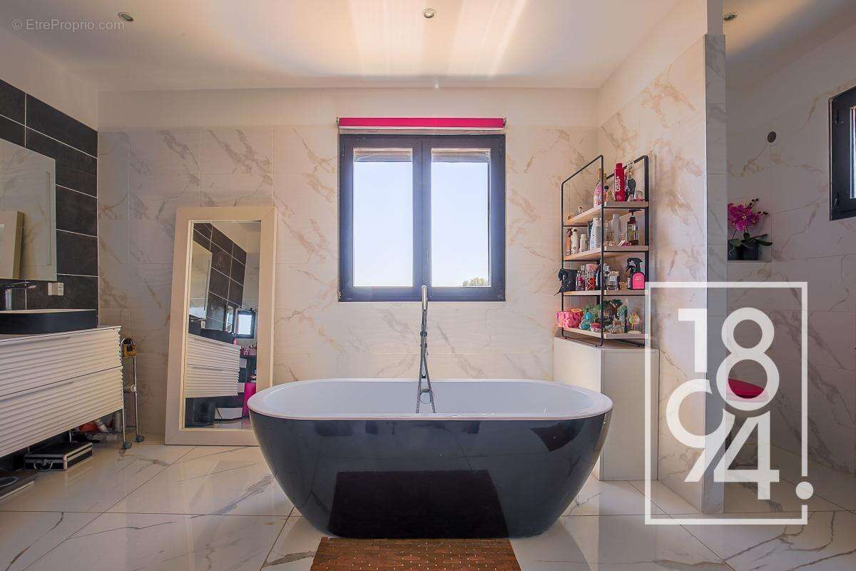 Maison à MARSEILLE-13E