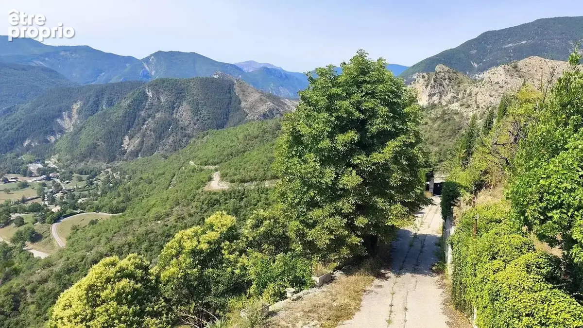 Maison 113 m² - Garage et ascenseur - photo 17