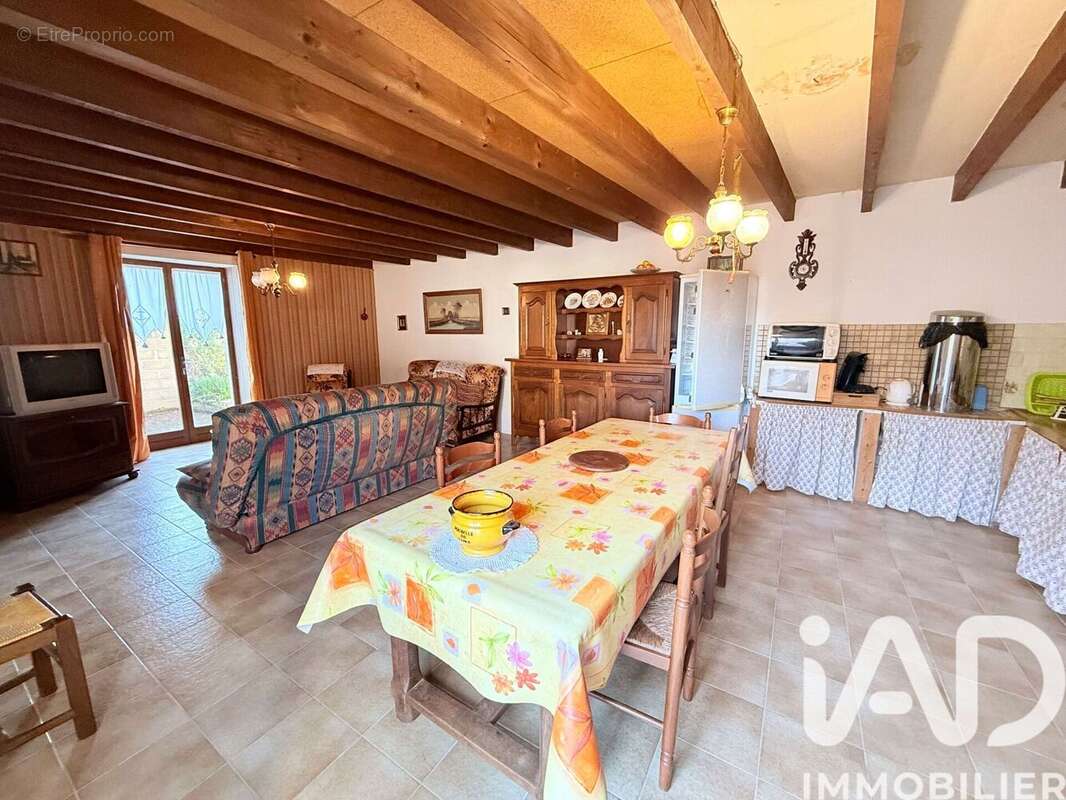 Photo 6 - Maison à AVAILLES-LIMOUZINE
