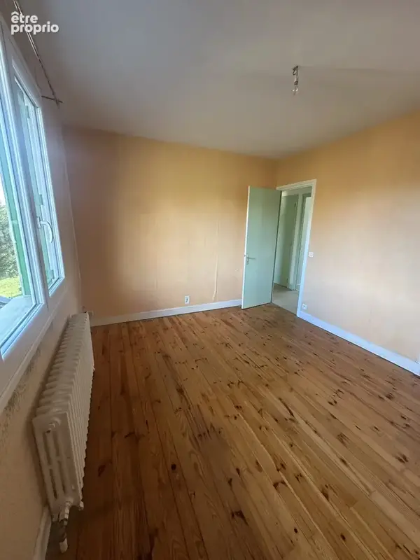 Maison T4 avec atelier - photo 4