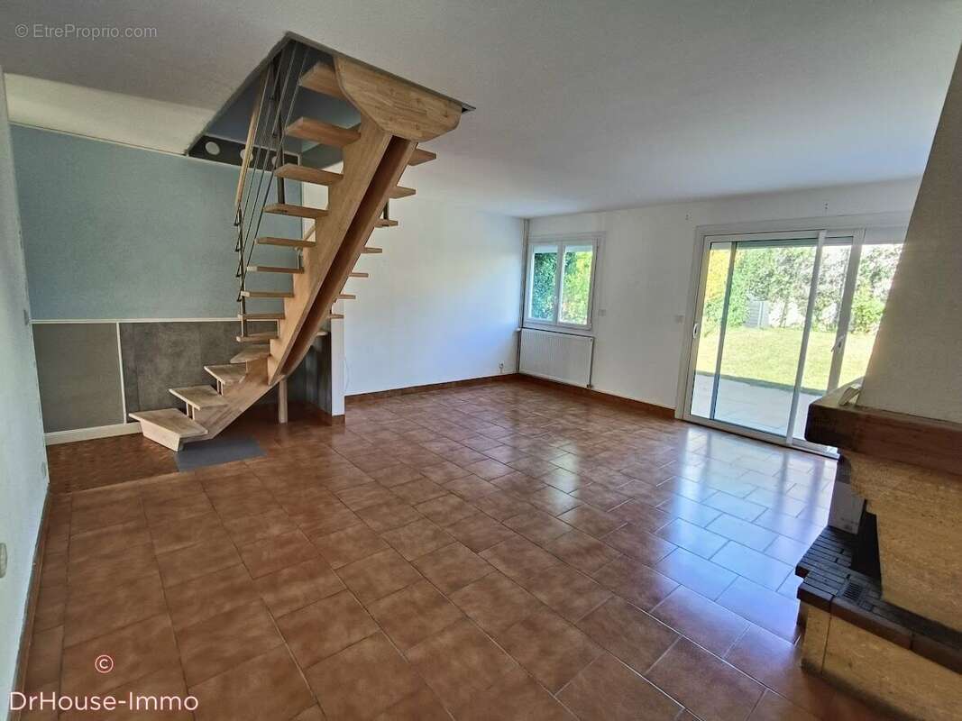 Maison à JOUE-LES-TOURS