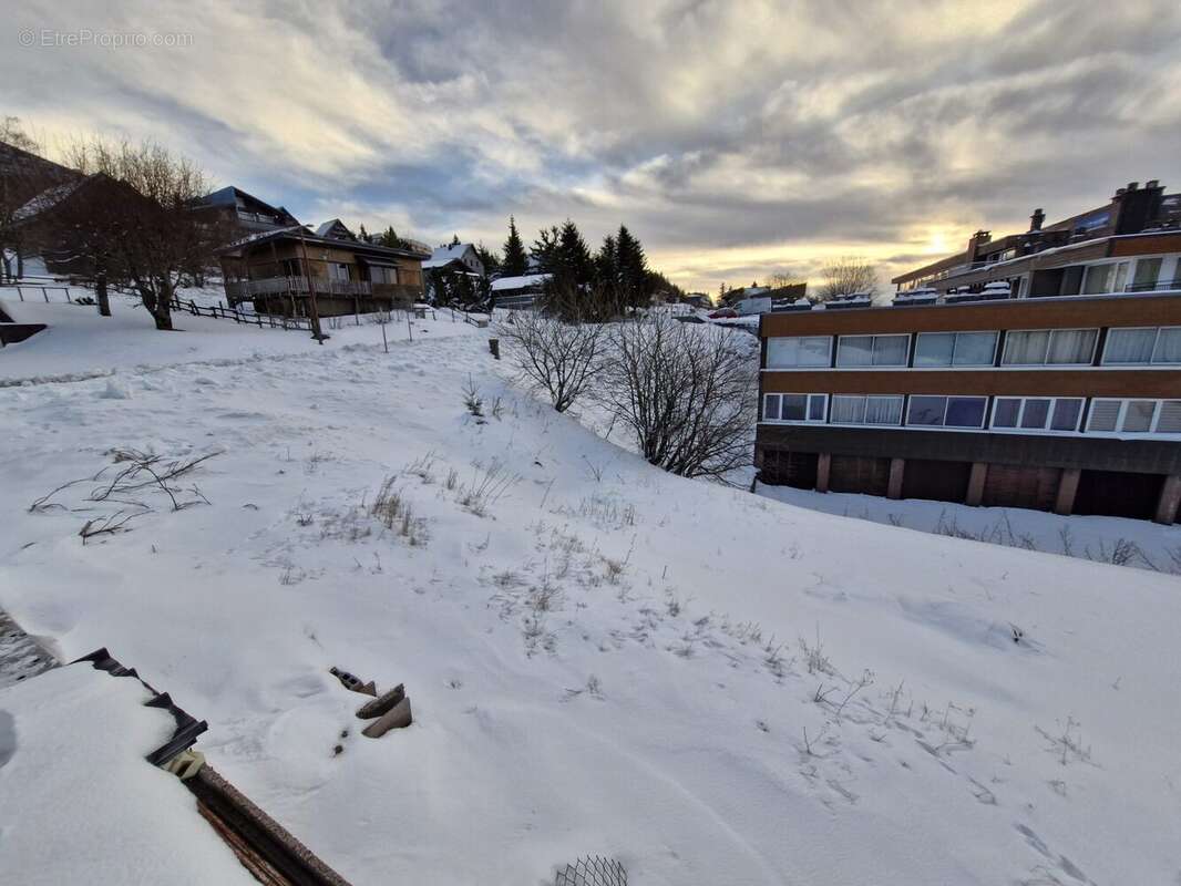 Maison à BESSE-ET-SAINT-ANASTAISE