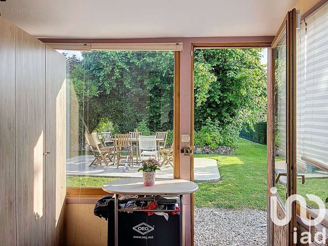 Photo 8 - Maison à LE COUDRAY-SAINT-GERMER