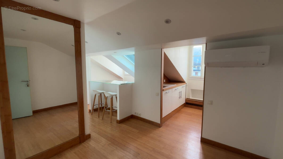 Appartement à AIX-LES-BAINS