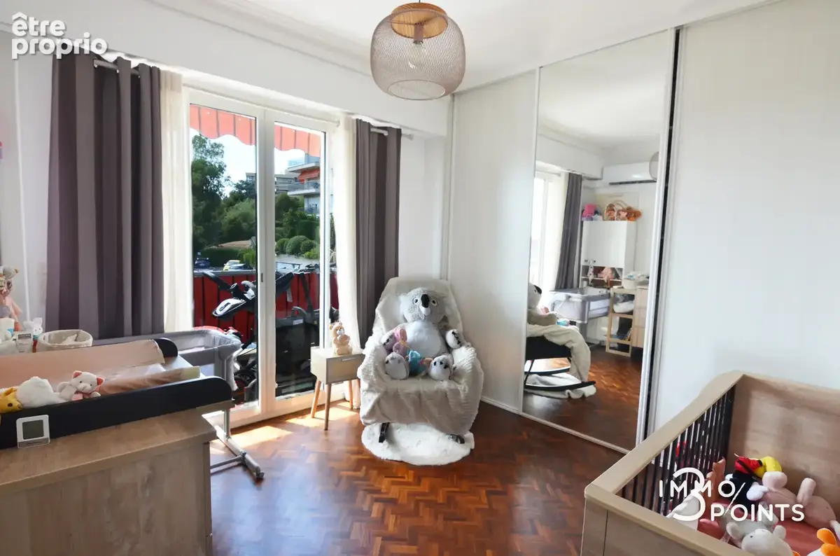 4p renove terrasse vue mer avec piscine et parkings - photo 12