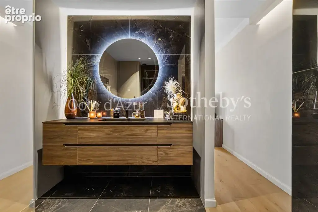 Nice Coulée Verte, Grand Hôtel : appartement 4 pièces rénové avec terrasse - photo 12