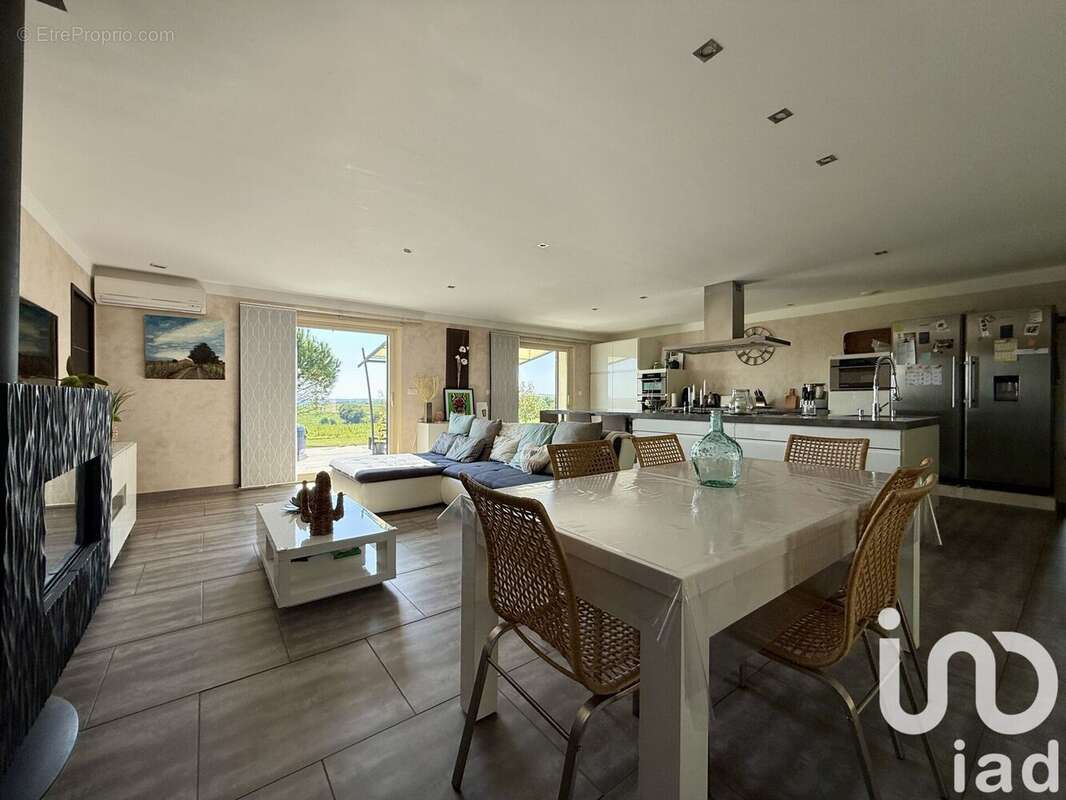 Photo 4 - Maison à TREVIEN