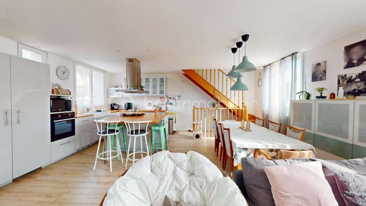 Maison à VILLENEUVE-SAINT-GEORGES